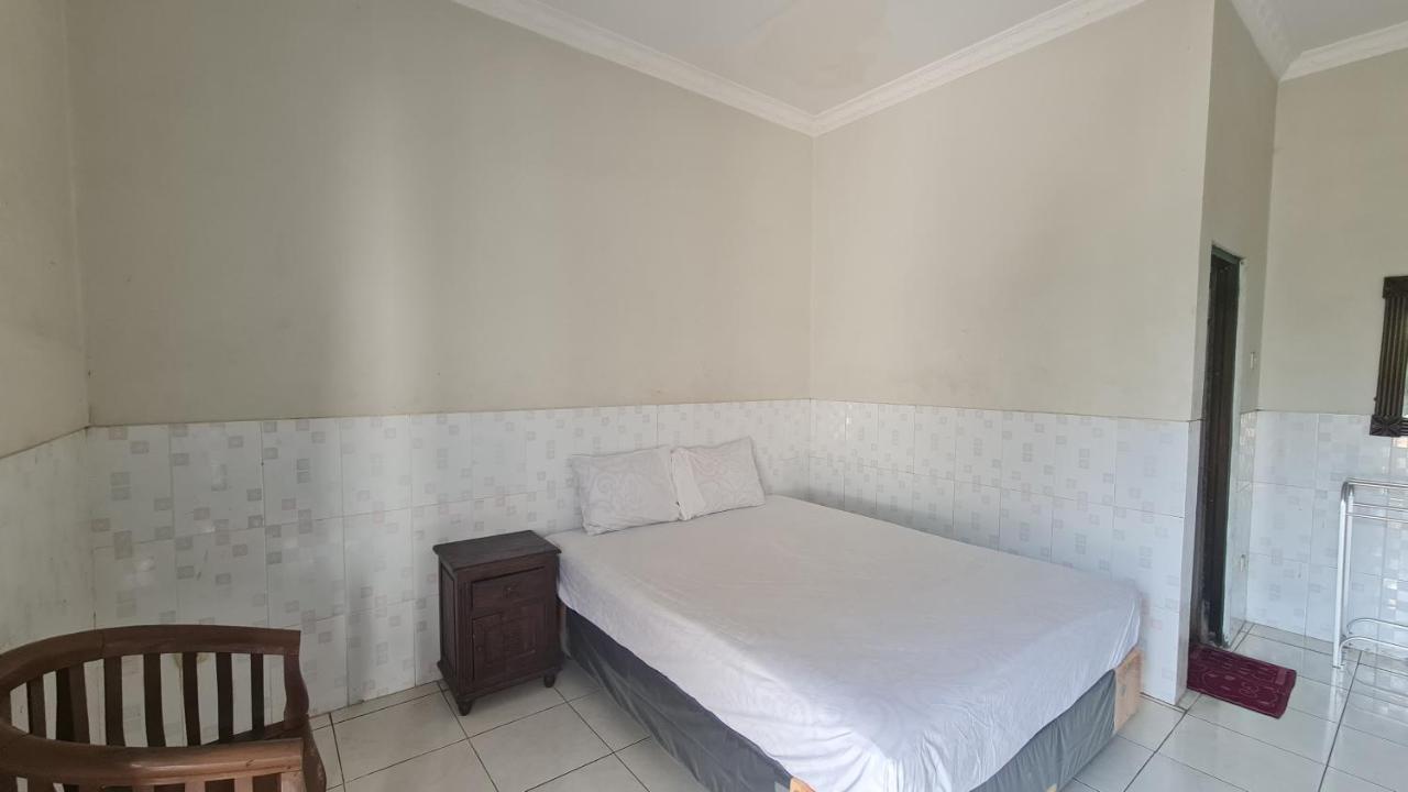 Oyo 90831 Hotel Gardenia Prambanan Джокьякарта Экстерьер фото